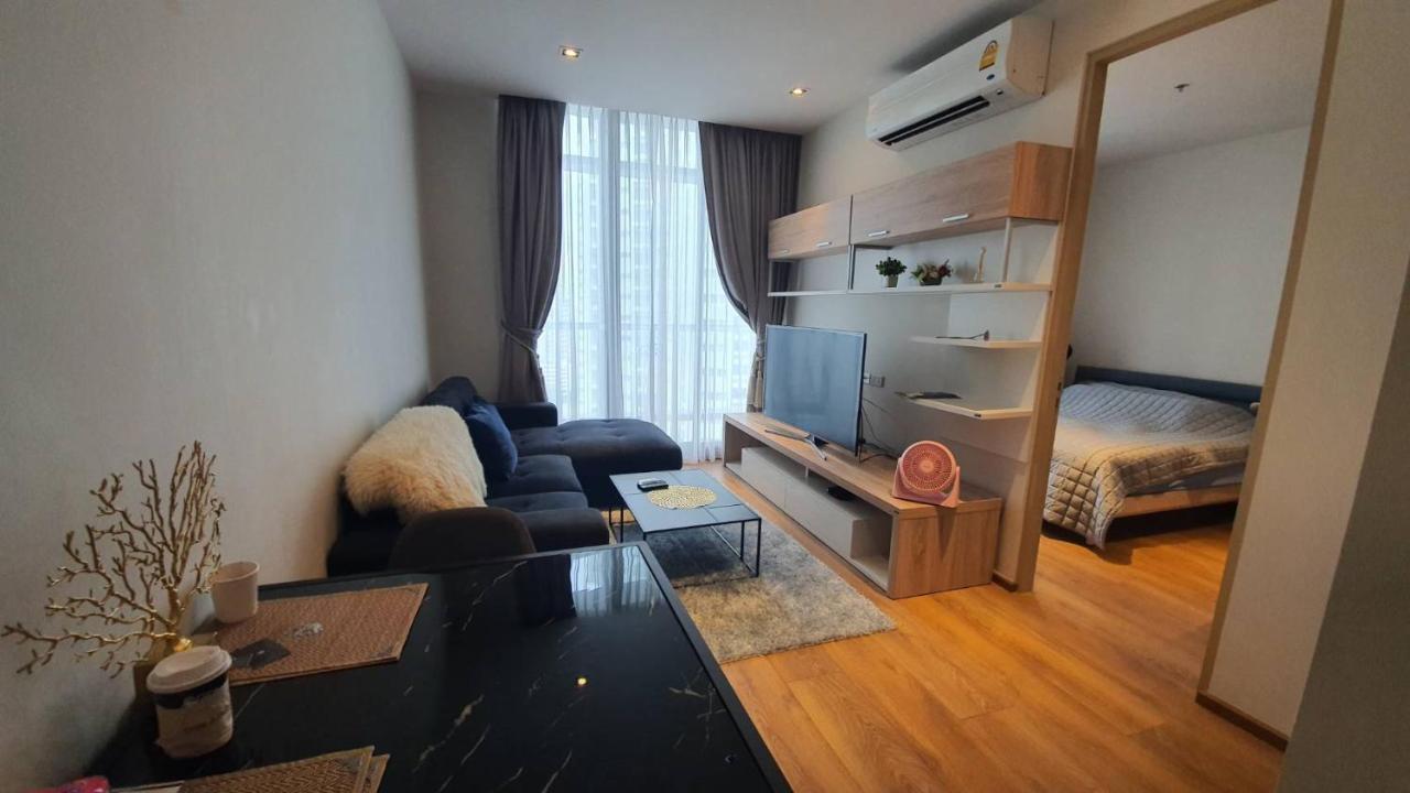 Park 24 Condo Bangkok Esterno foto